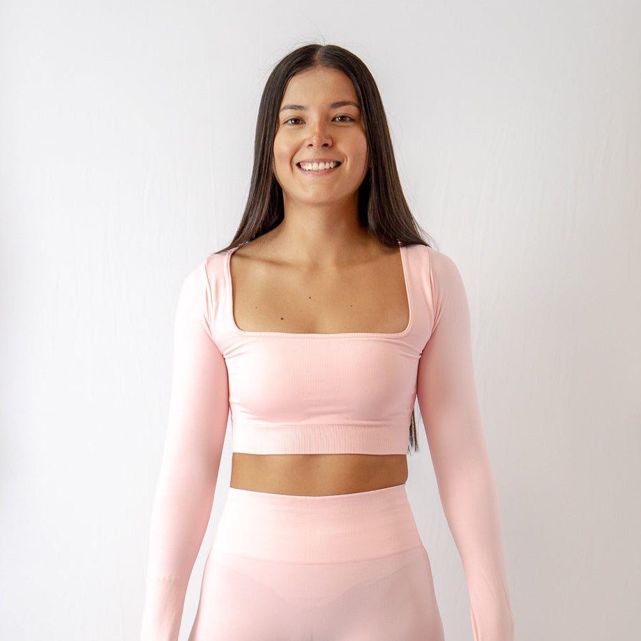 CROP TOP MANGA LARGA